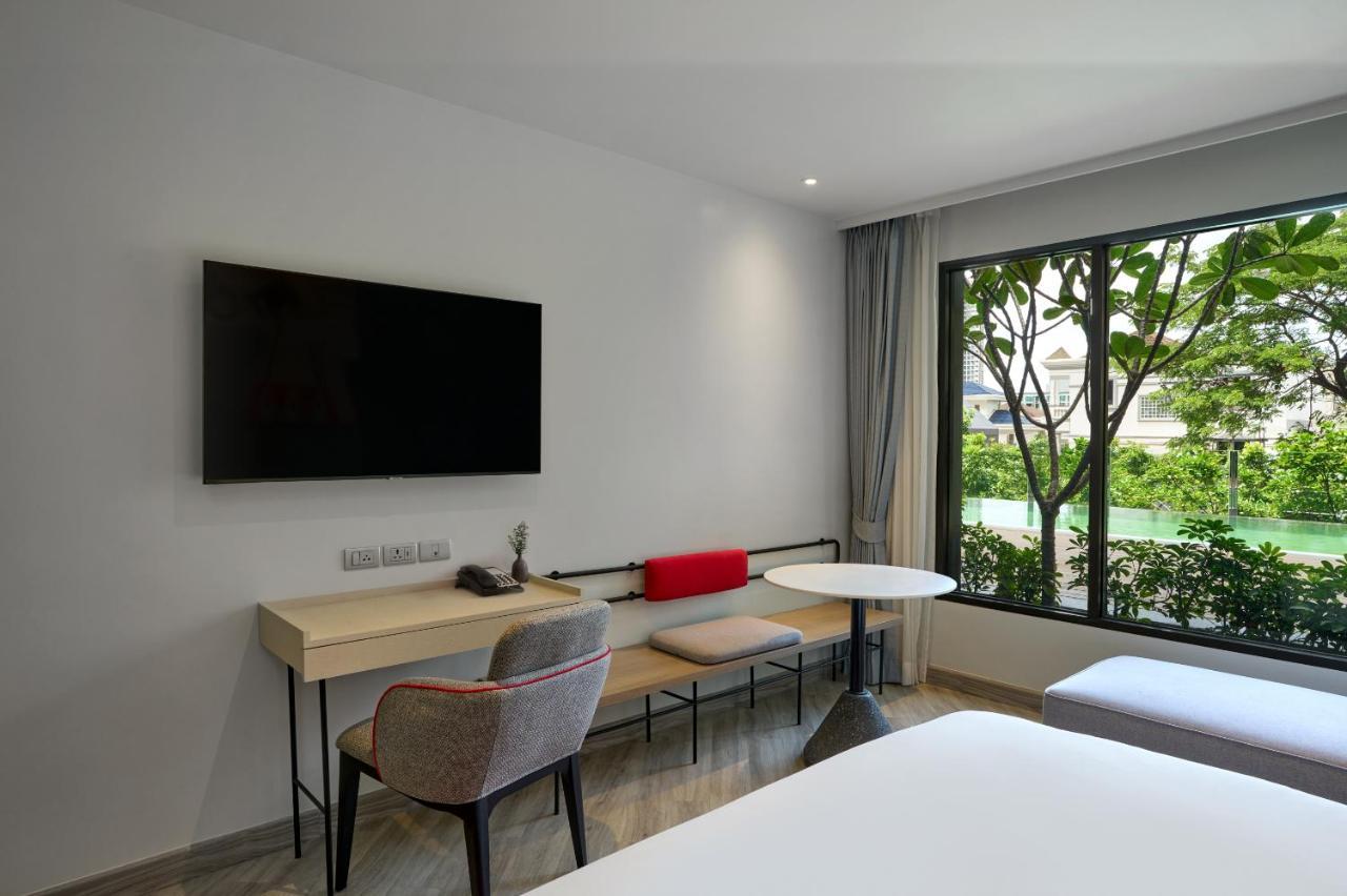 Oakwood Studios Sukhumvit Bangkok Exteriér fotografie A room at the hotel